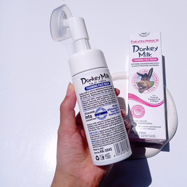 شوینده براش دار شوینده شیرالاغ شوینده فومی شوینده براش دار شیرالاغ شوینده روشن کننده شوینده انواع پوست